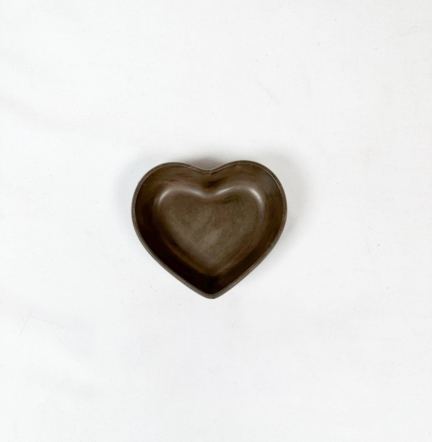 Mini Heart Dish (no tariffs)