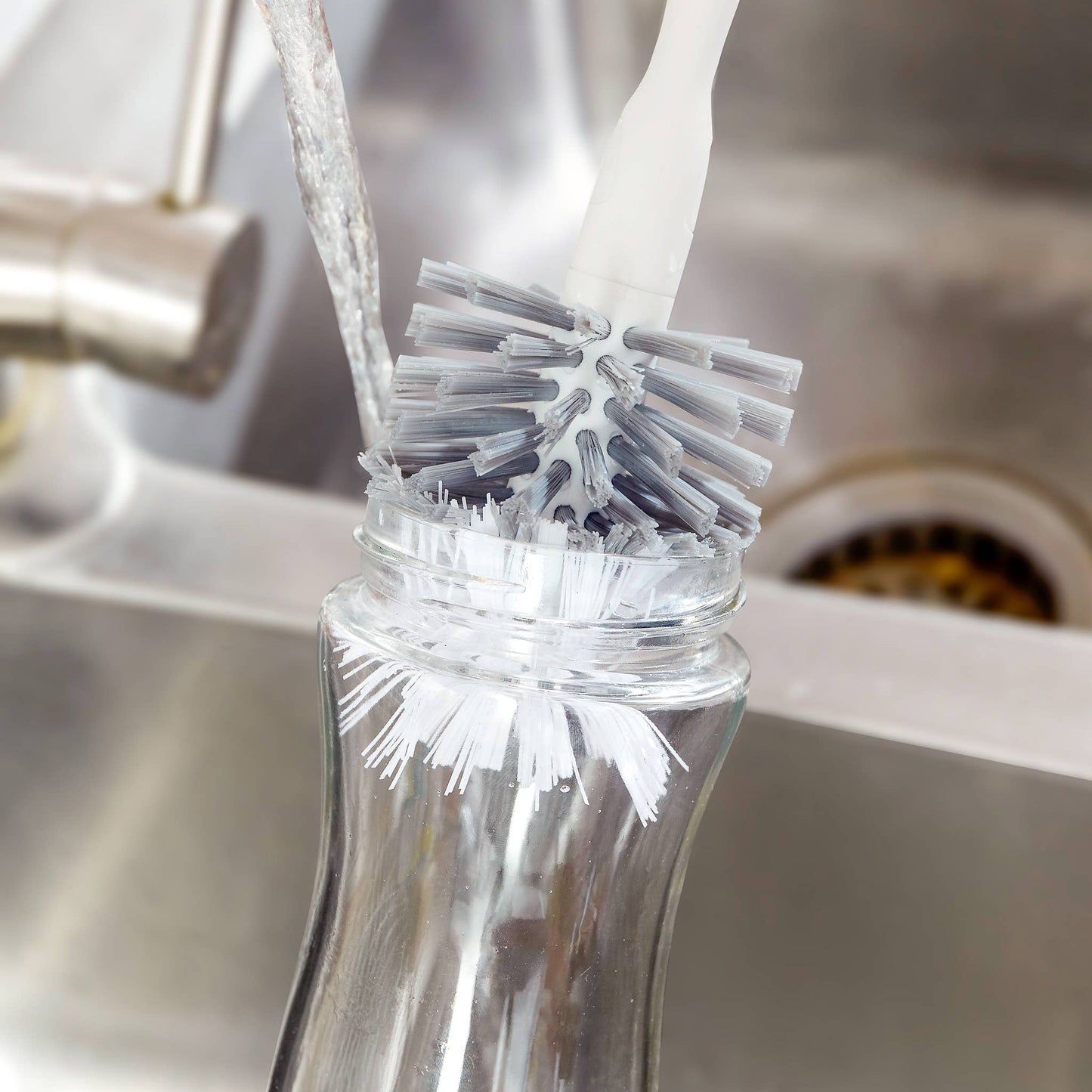Full Circle Home - The Upstanding Bottle Brush (formerly Clean Reach)
