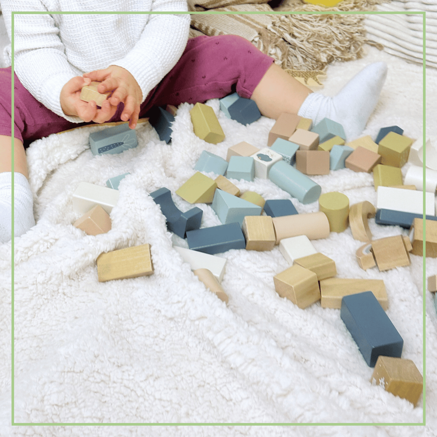 Wooden Safari Building Blocks - Set 70pc Natural Wood 2+