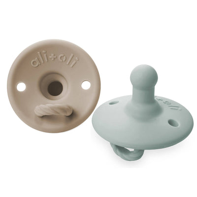 Ali+Oli - Pacifier Set Round (Taupe & Mist)