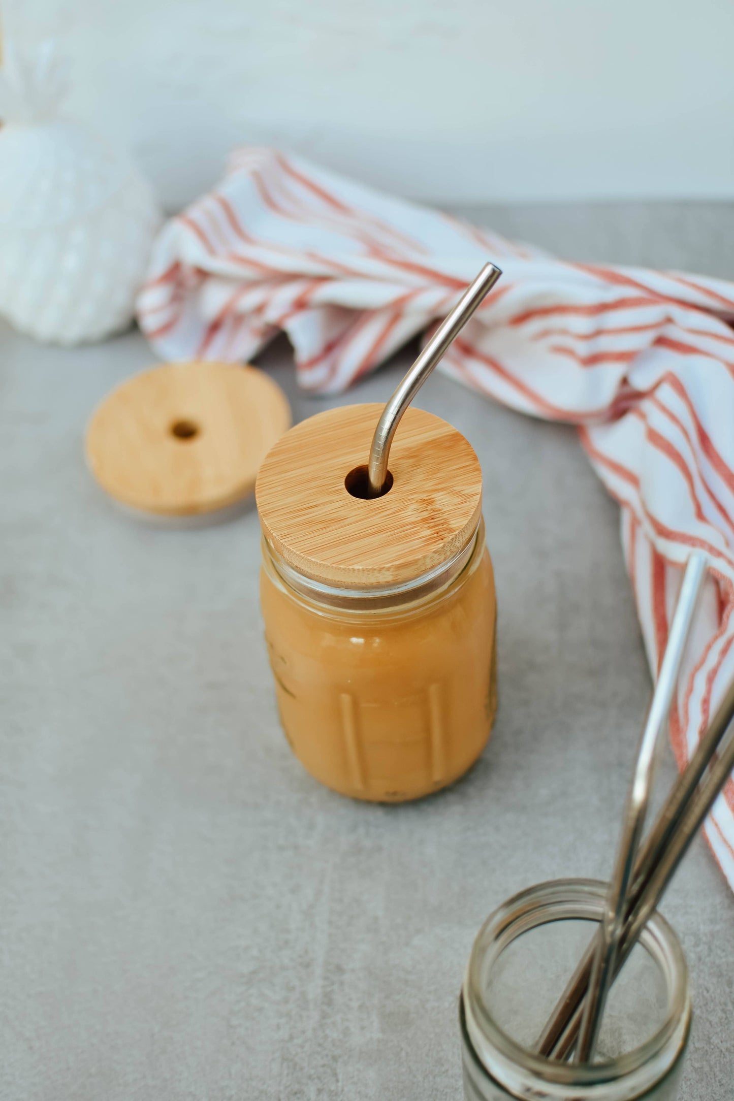 Bamboo Jar Lid Regular Mouth WITH HOLE