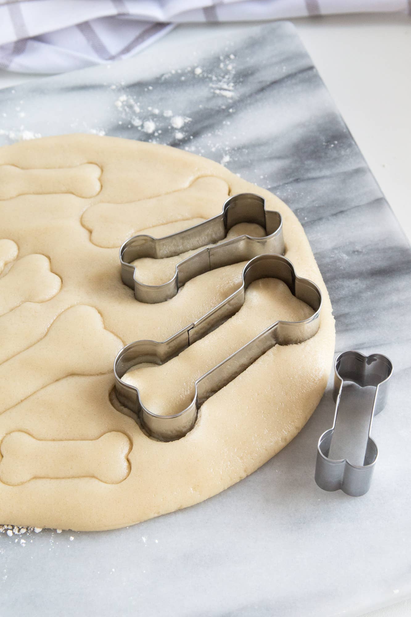 Fox Run Brands - Fox Run Dog Bone Cookie Cutter Set, 3-Piece, 2” to 3.5”