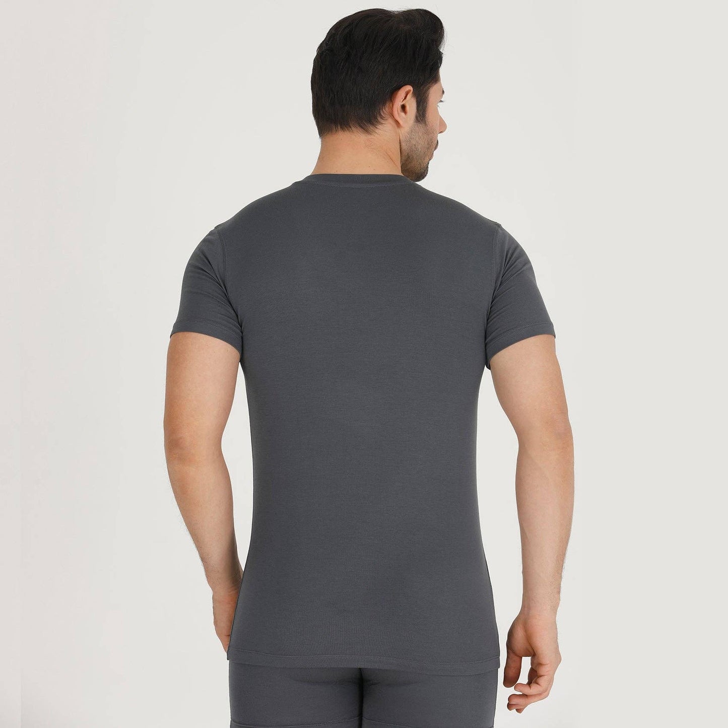 Bambooven - Bambooven Men’s V-Neck T-Shirt – Premium Bamboo, Super Soft, Breathable, Classic V-Neck, Modern Fitted T-Shirt, Men’s Undershirt - Mixed Color(3 Pack)