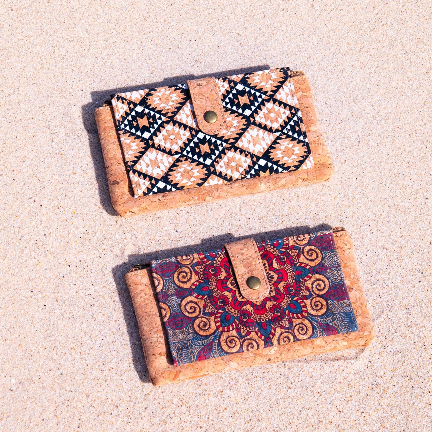 Meninas Bonitas Cork - Sleek Vegan Cork Wallet BAG-2302