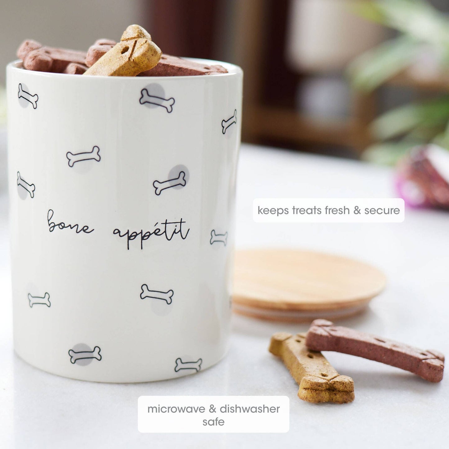 Pearhead - Bone Appétit Ceramic Dog Treat Jar with Wooden Lid