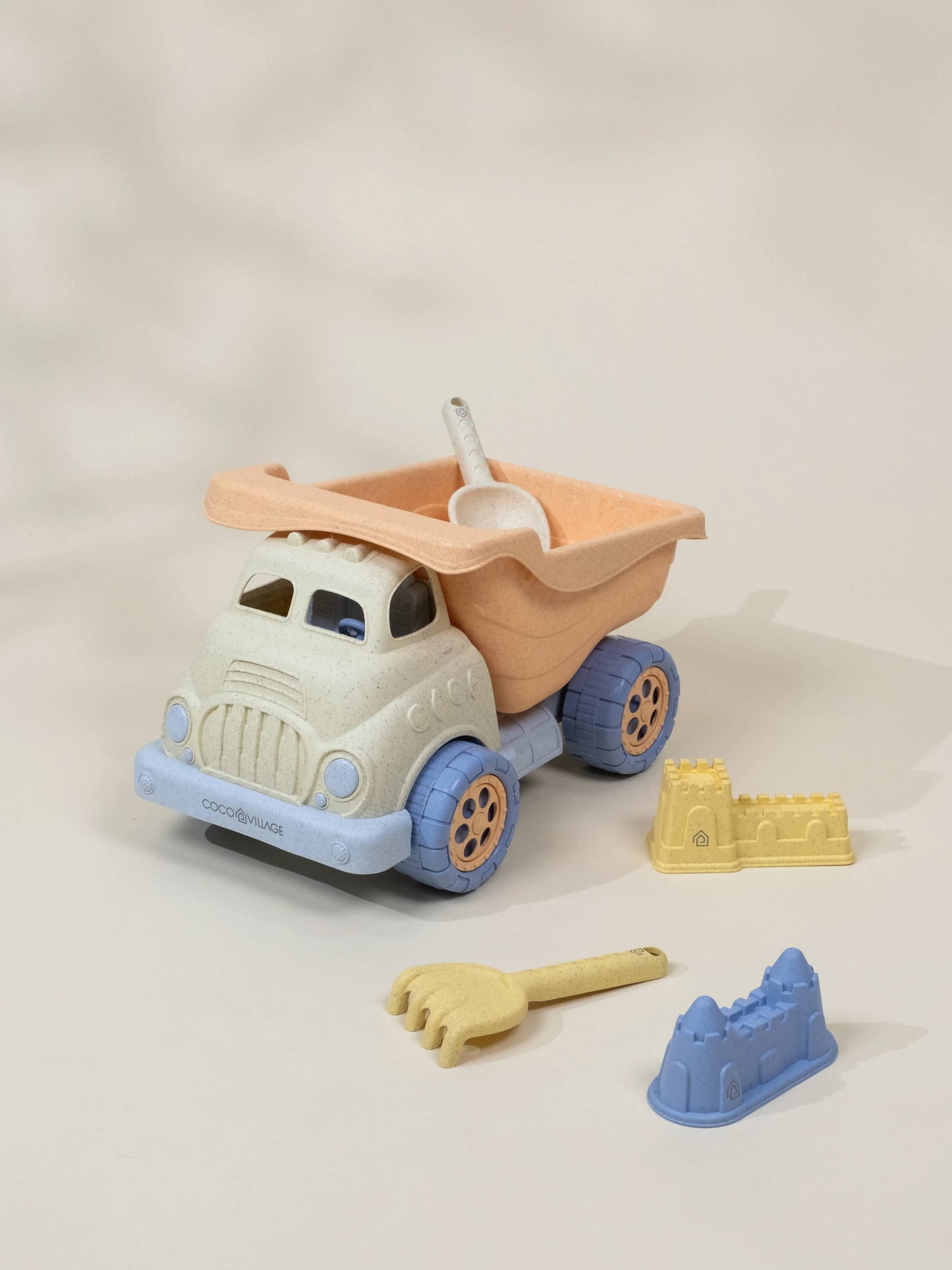 Coco Village - Oversized 5-Piece Wheat Straw Sand Toy Set – Dump Truck & Accessories