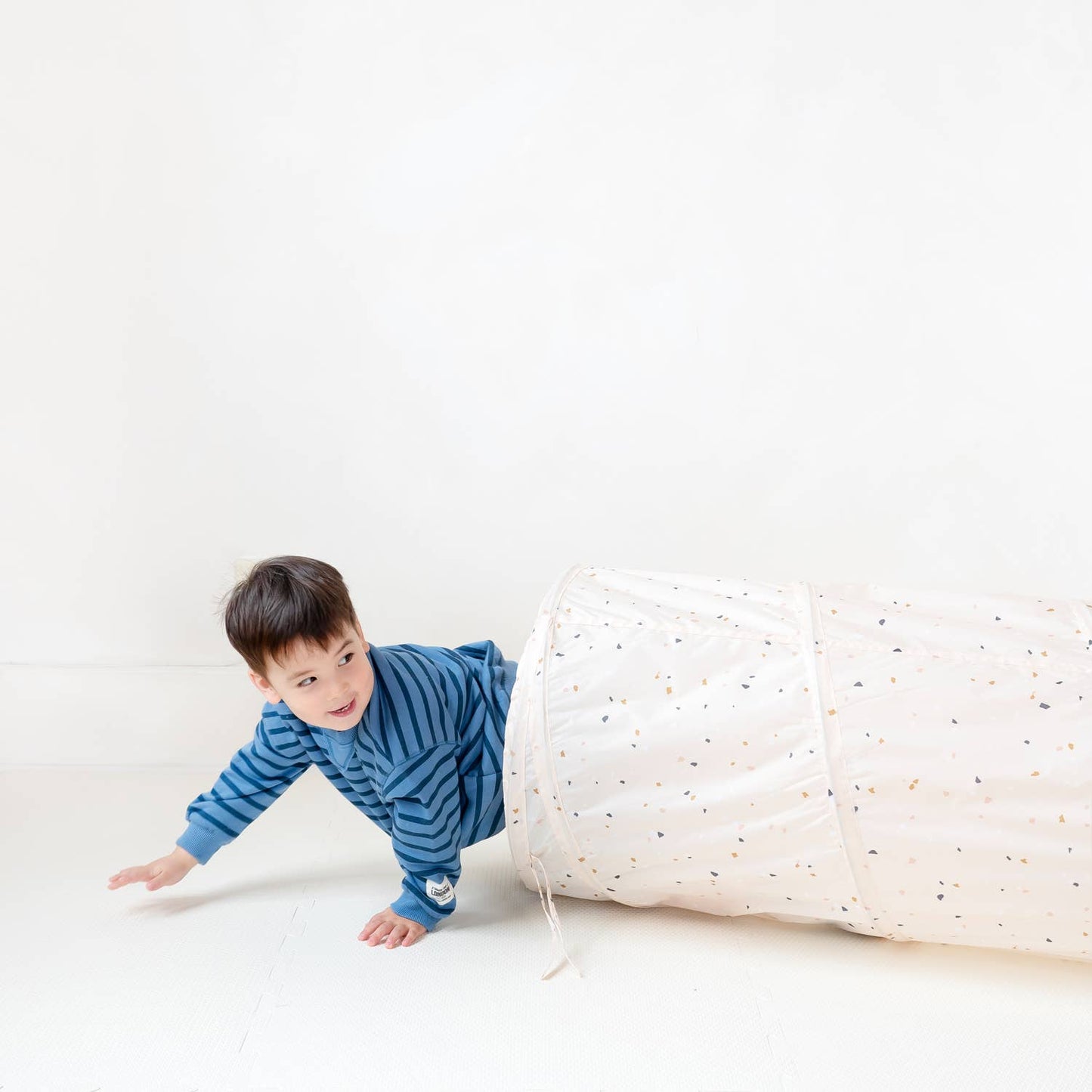 Kids Play Tunnel with Recycled Fabric