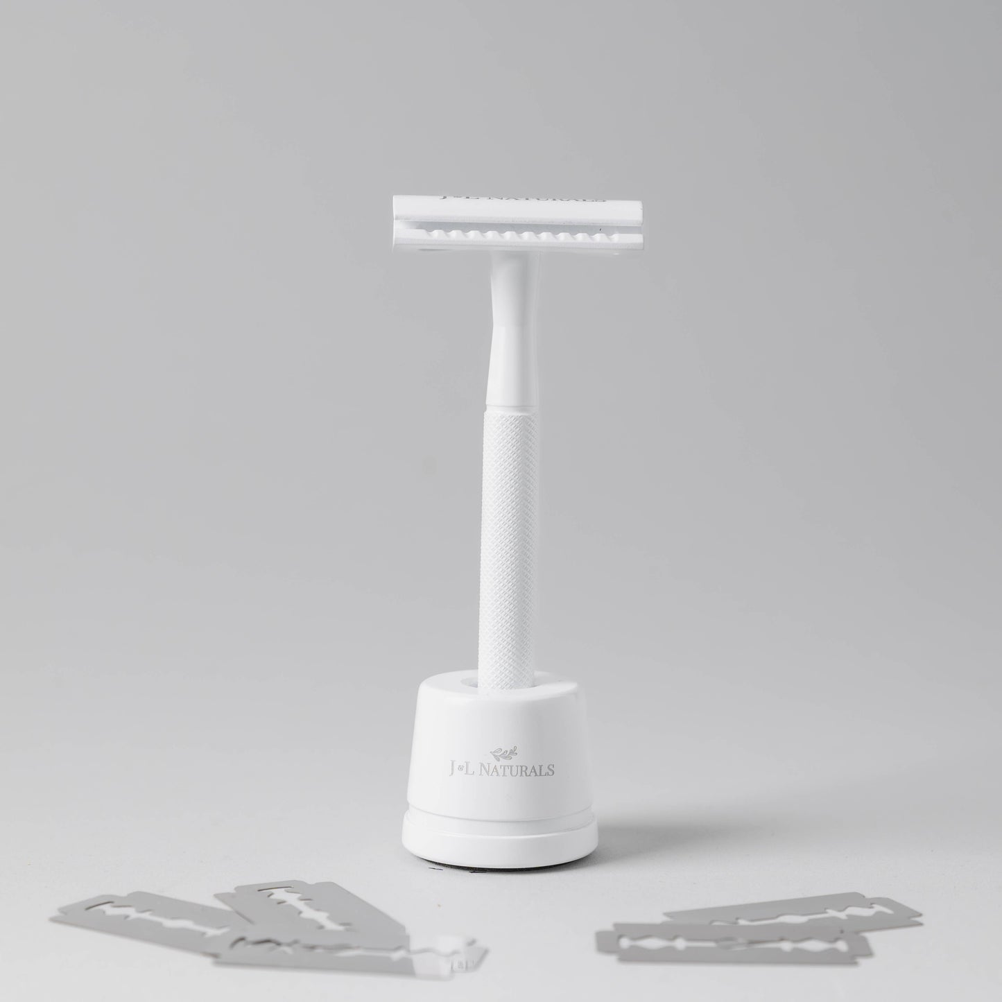 Reusable Safety Razor Set -Razor, Razor Stand, Refill Blades