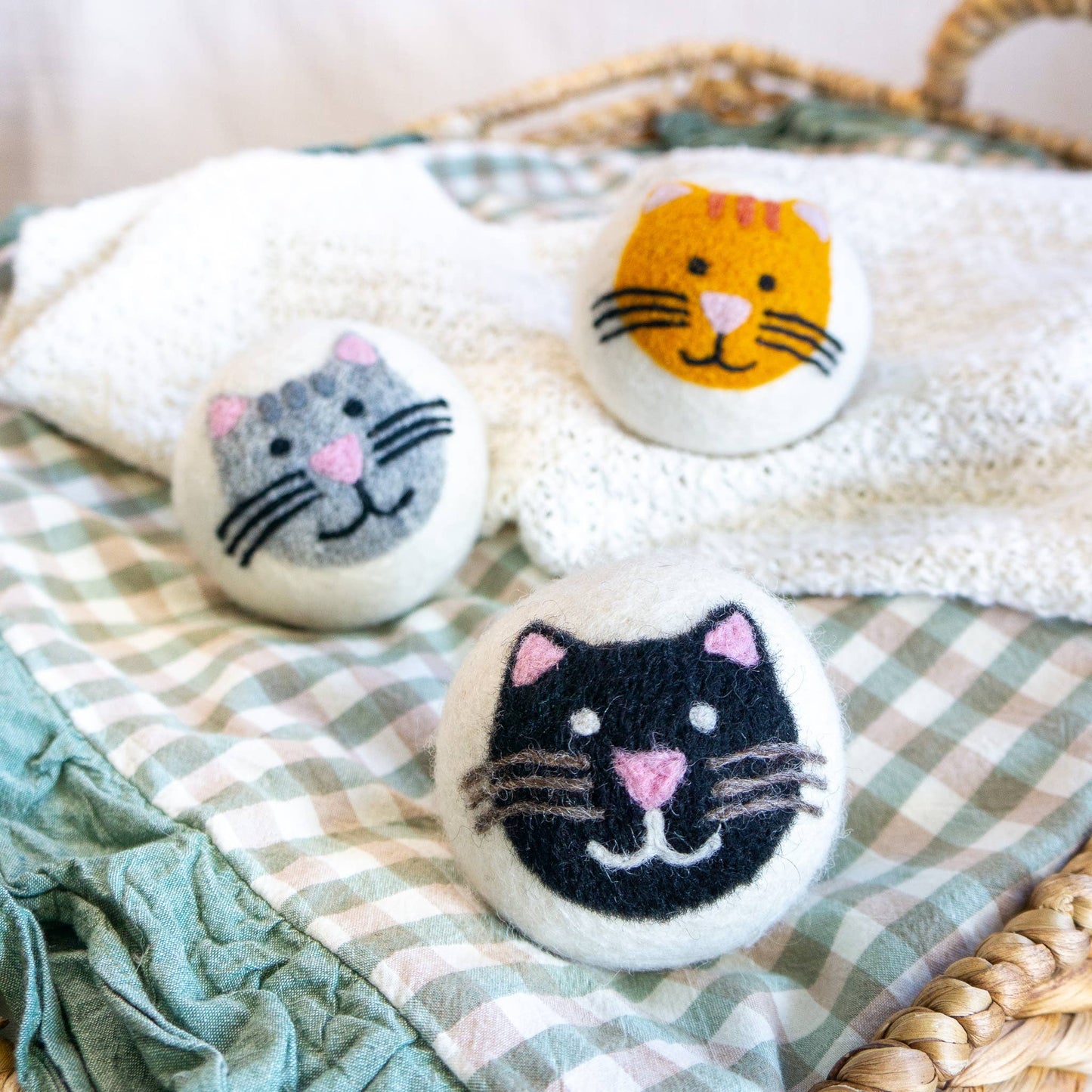 Friendsheep - Wool Dryer Ball Cat Mix (Orange, Grey, Black) - House Cats