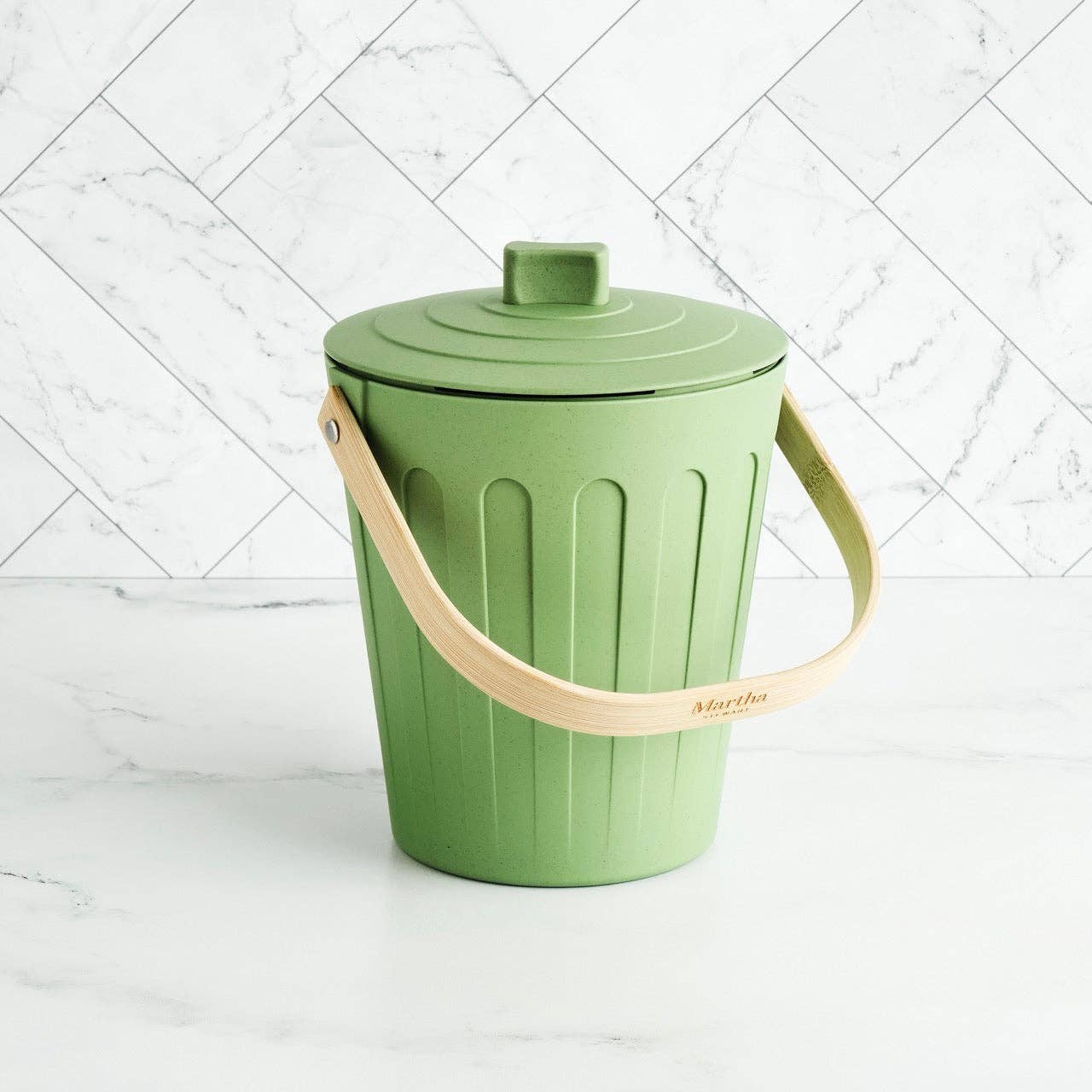 Compost Bin - Martha Stewart - .7 Gal Cap. - Dishwasher Safe