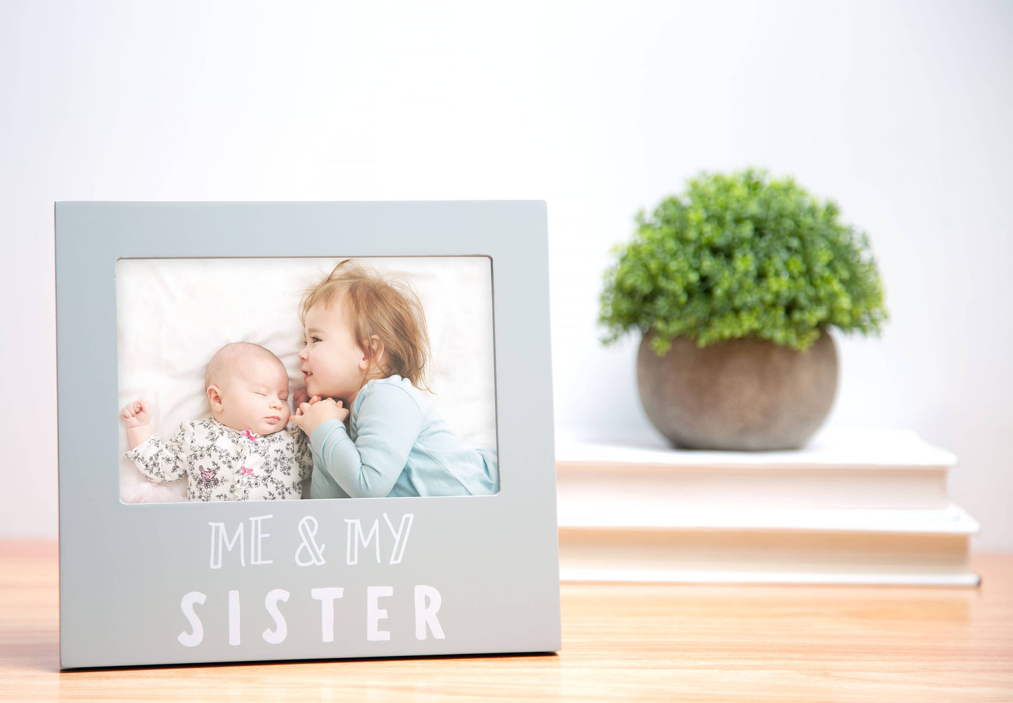 Pearhead - Me and My Sister Sentiment Picture Frame, Gray