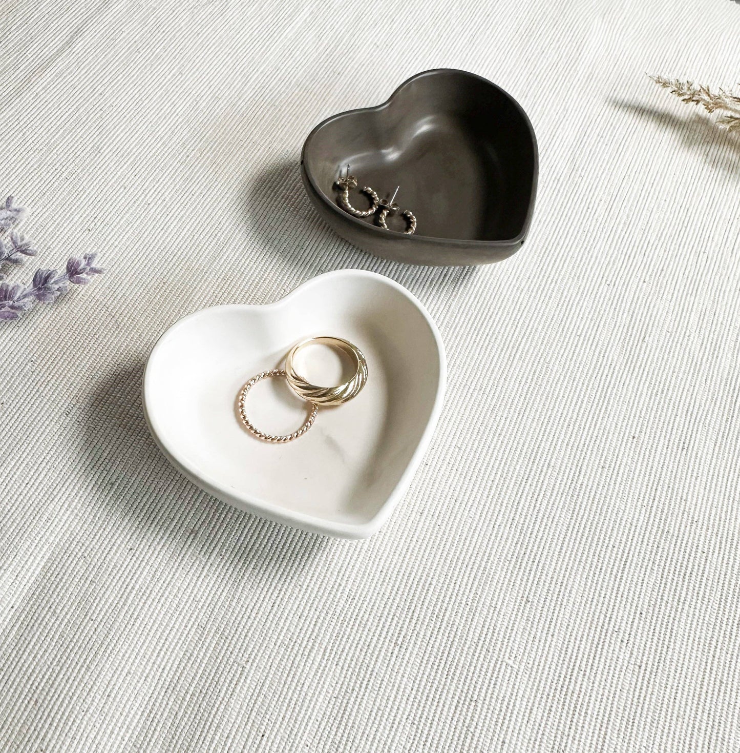 Mini Heart Dish (no tariffs)