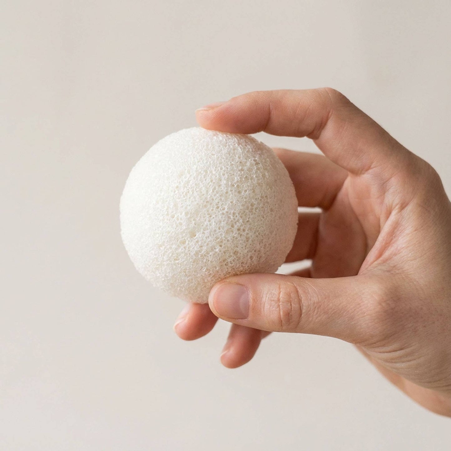 Natural Konjac Facial Cleansing Sponge | Earth Day Best