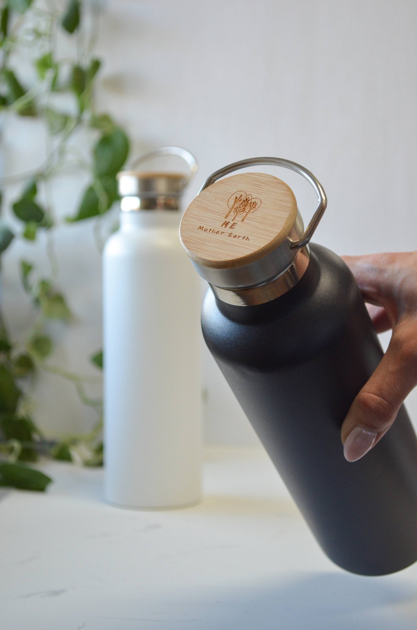 Stainless Steel Water Bottle with Bamboo Lid