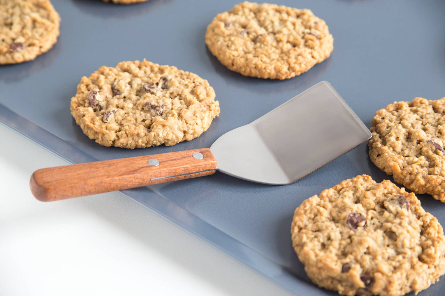 Fox Run Brands - Fox Run Cookie Spatula, Stainless Steel with Wood Handle, 7"
