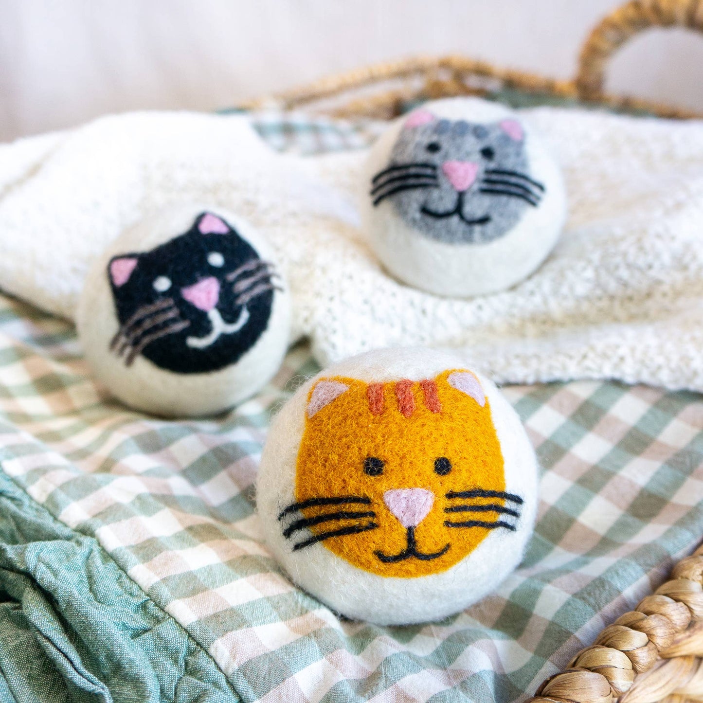 Friendsheep - Wool Dryer Ball Cat Mix (Orange, Grey, Black) - House Cats