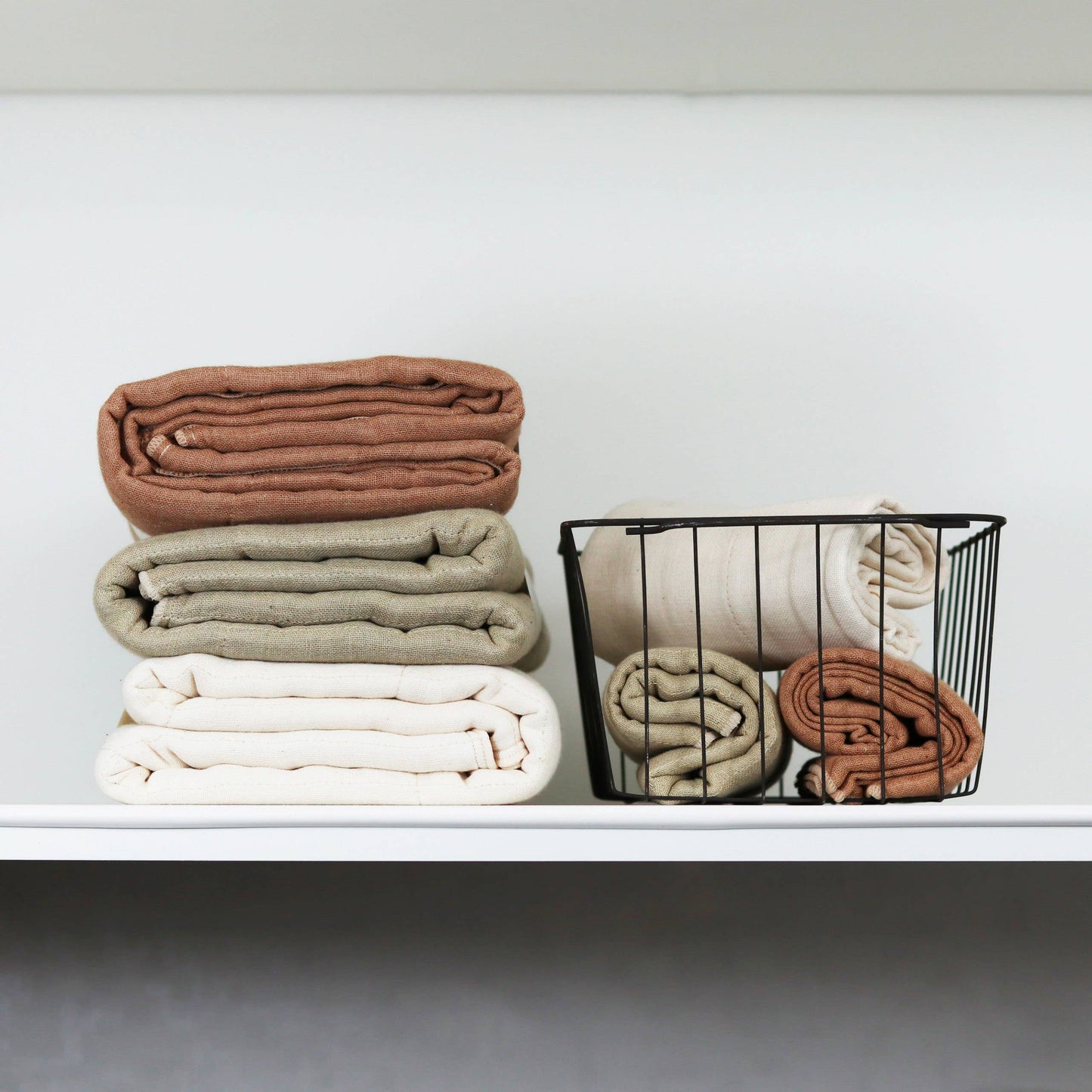 Nawrap Organic Cotton Bath Towel (Ivory, Brown, Green)