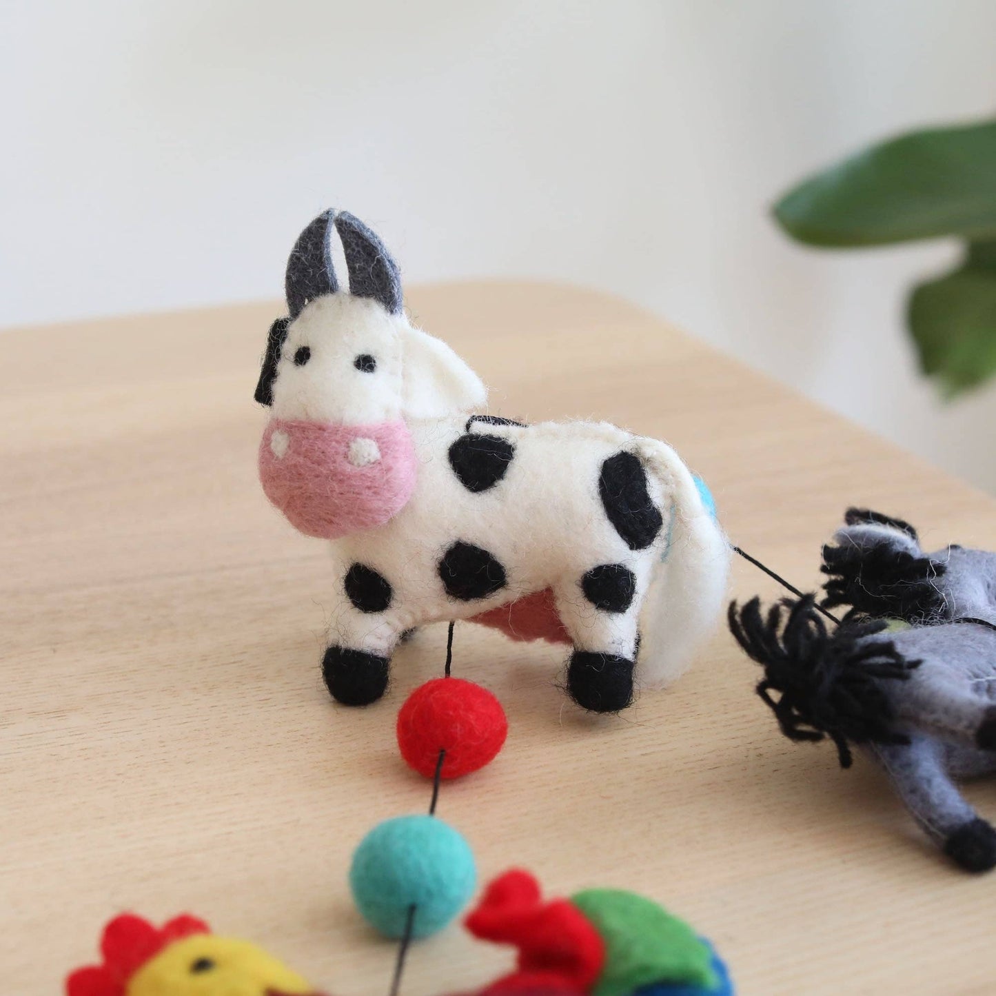 Felt Farmland Animal Garland