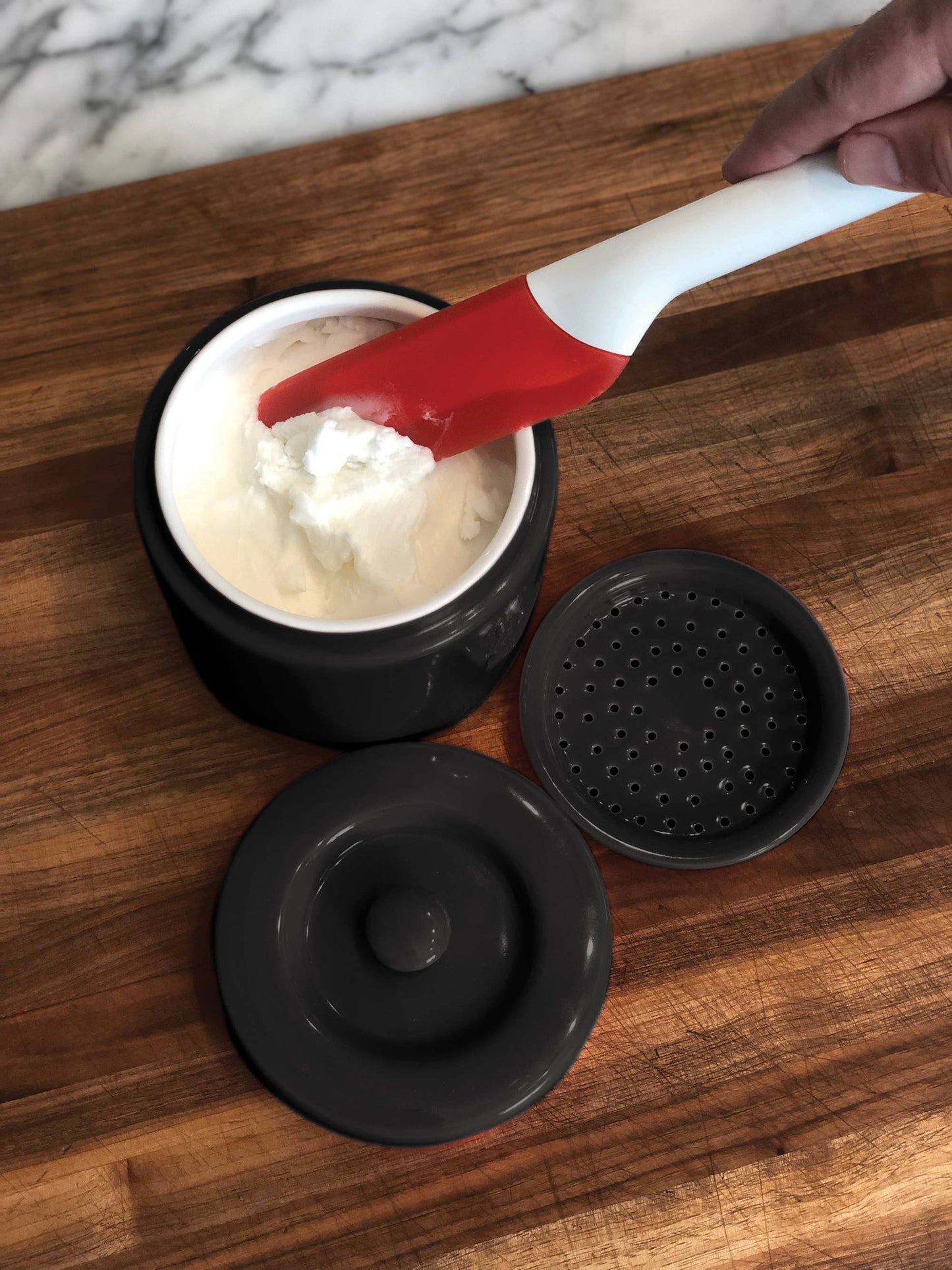 Fox Run Brands - Fox Run Grease Container, Black Porcelain, 5" x 5" x 5.5"