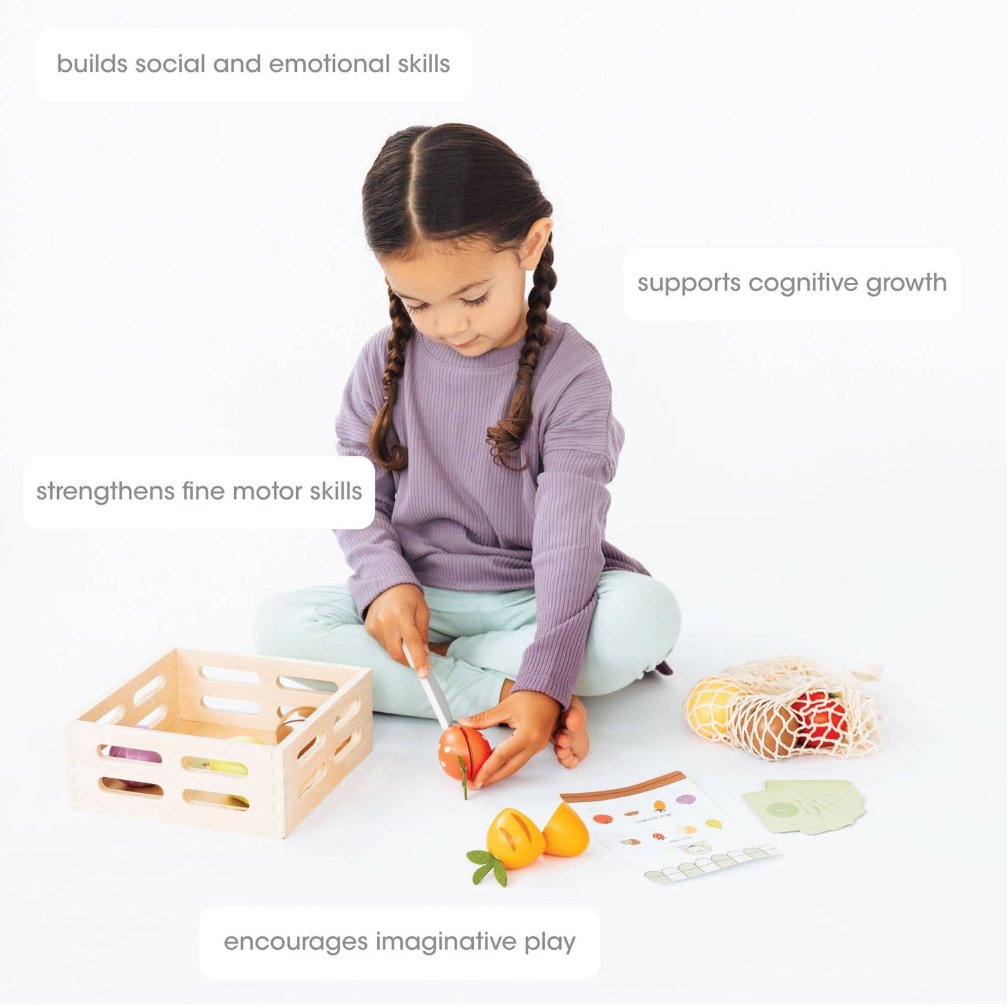Pearhead - Wooden Farmers Market Toy Set, 21-Piece Pretend Play