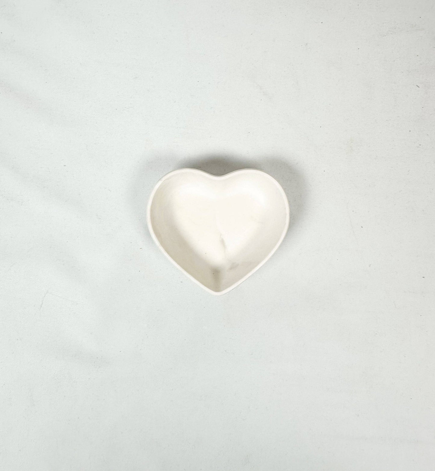 Mini Heart Dish (no tariffs)