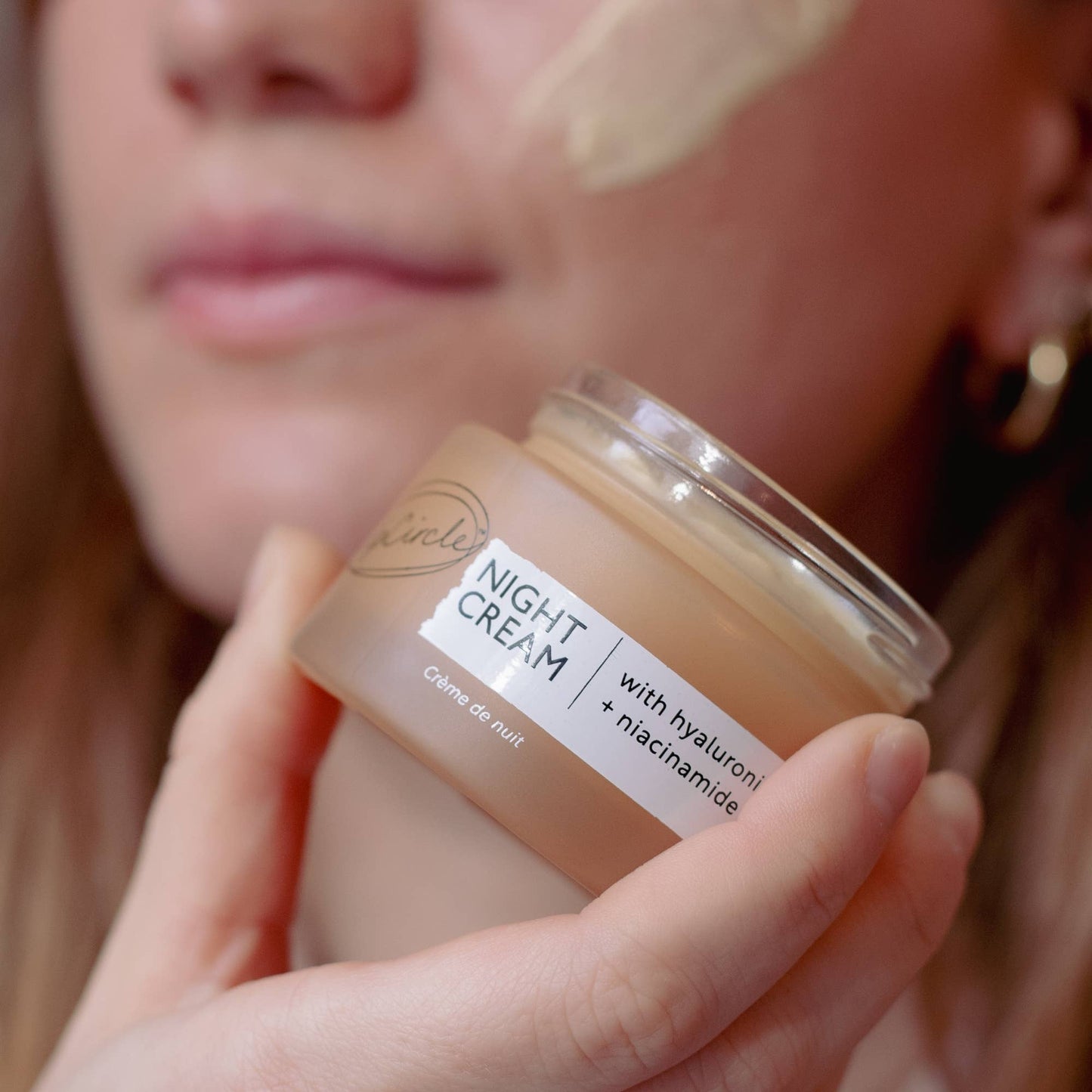 Anti-Ageing Night Cream with Hyaluronic Acid + Niacinamide