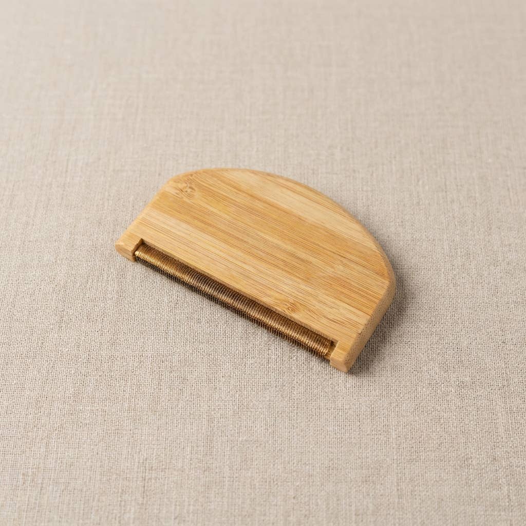 Bamboo Travel Lint Remover | Earth Day Bestseller