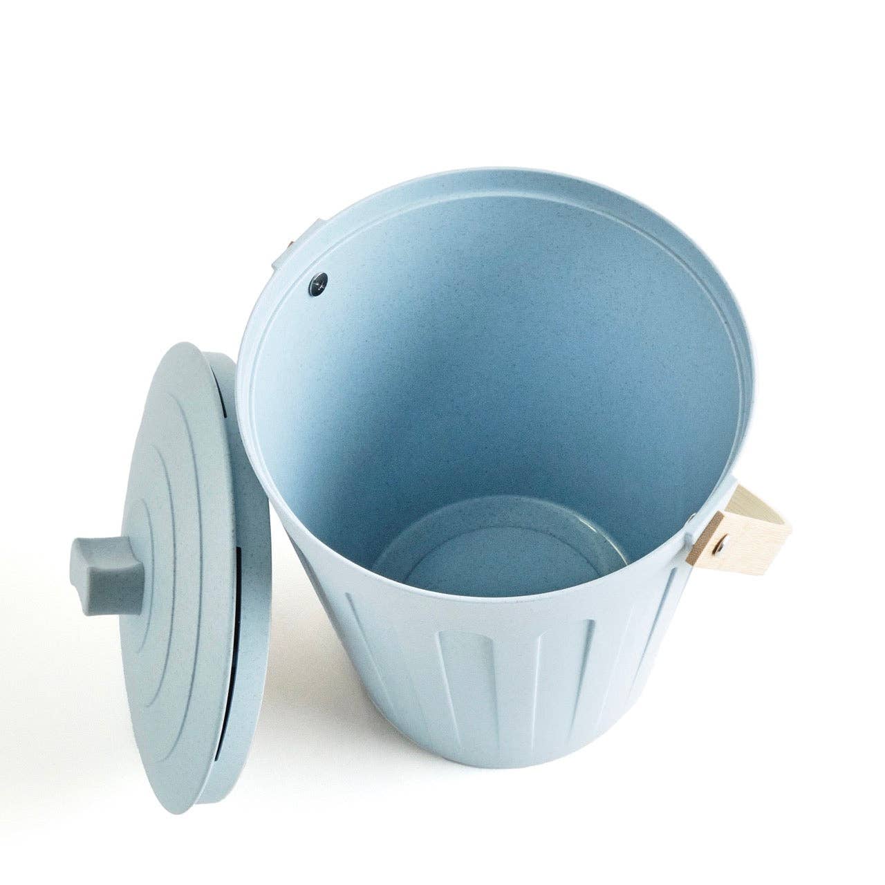 Compost Bin - Martha Stewart - .7 Gal Cap. - Dishwasher Safe