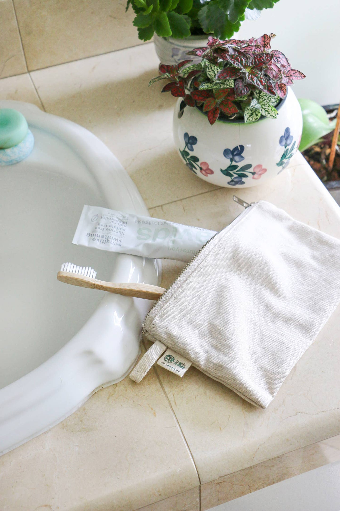 Organic Cotton Zipper Pouch - Simple Ecology