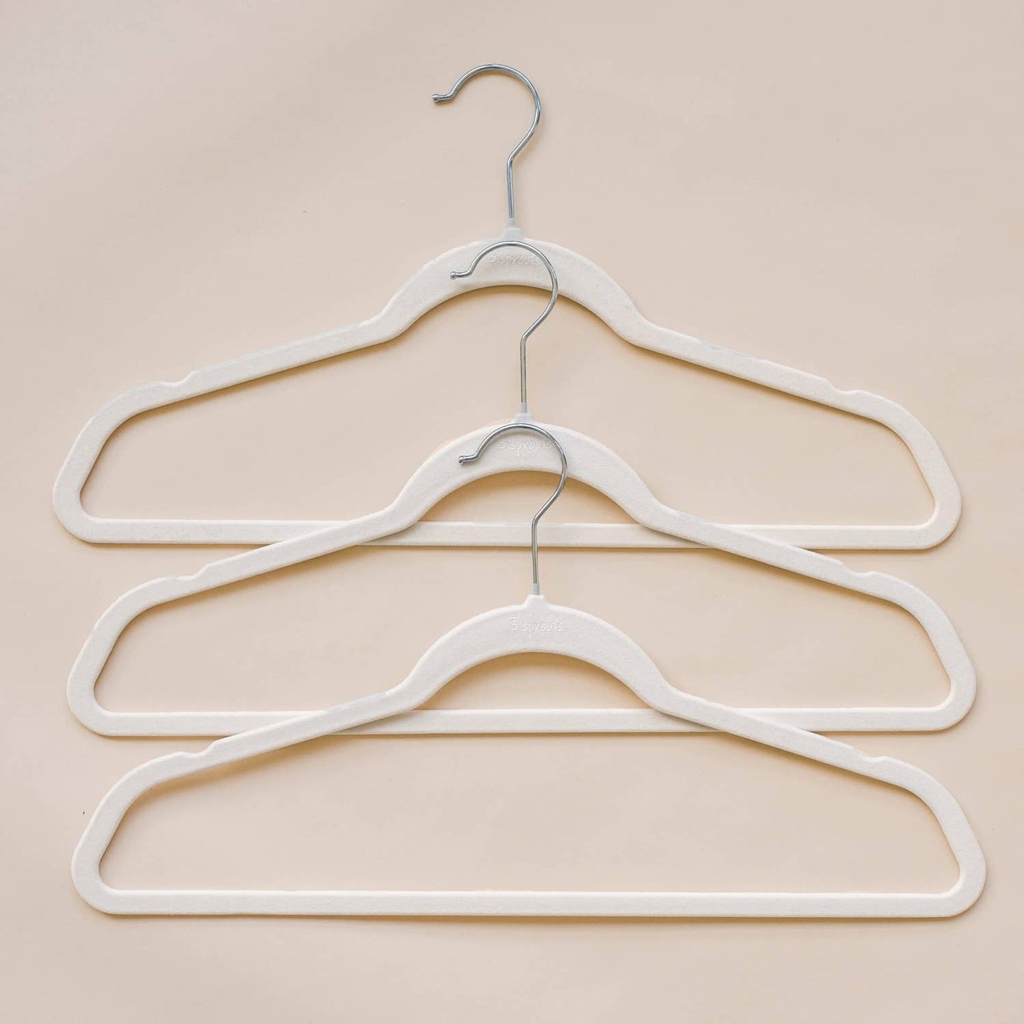 3 Sprouts - Adult Velvet Hangers (2 Packs of 15)