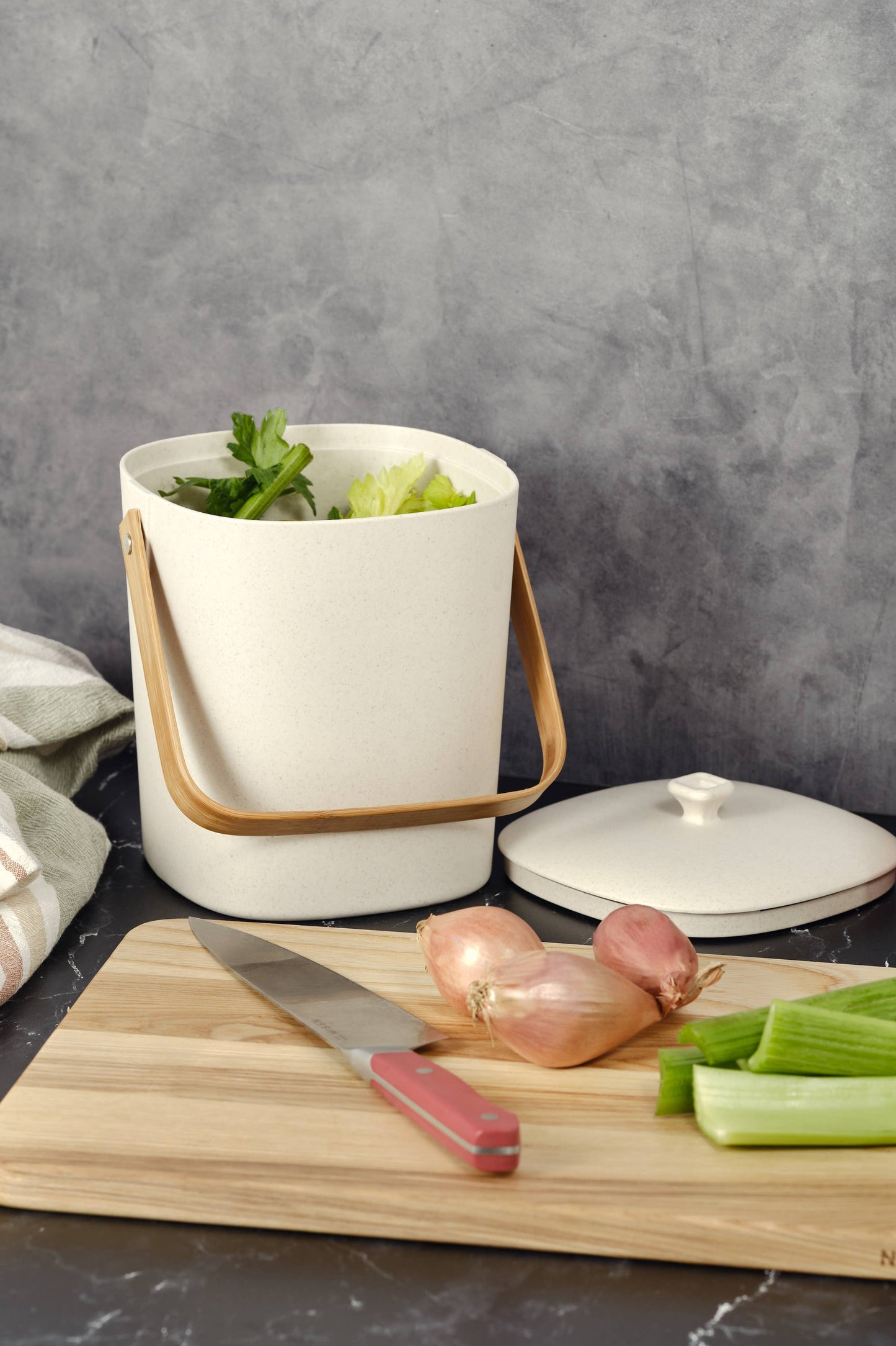 Bamboozle - Compost Bin - Bamboozle - 1 Gal Cap. - Dishwasher Safe