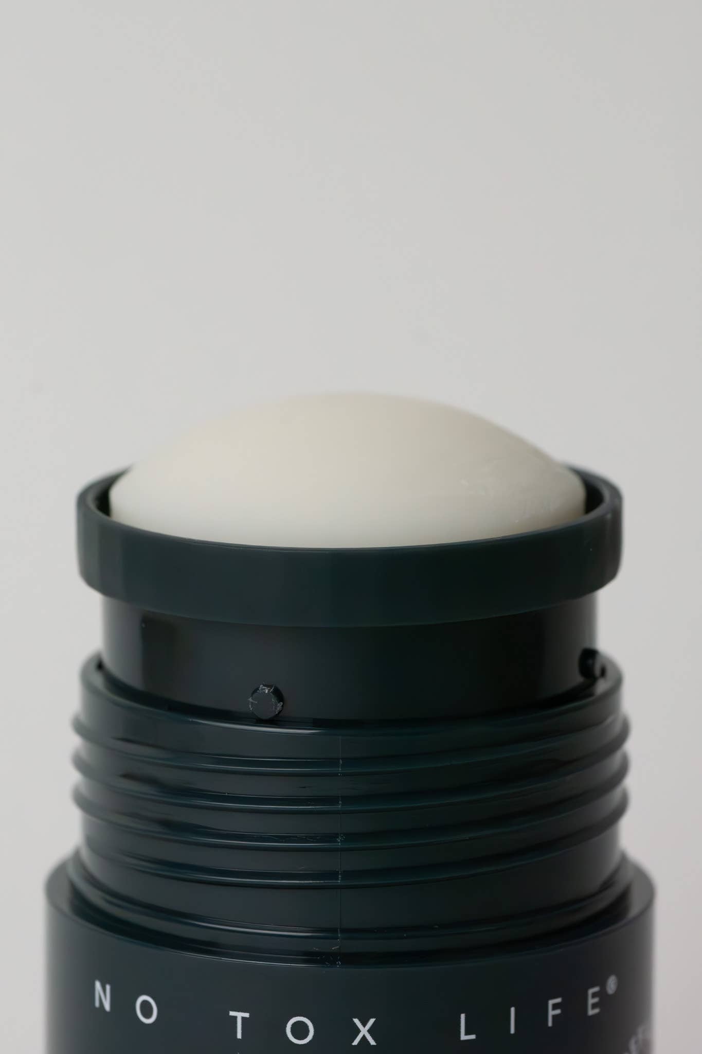 SOLIDSILK® Deodorant (Earl Grey) Refillable TUBE